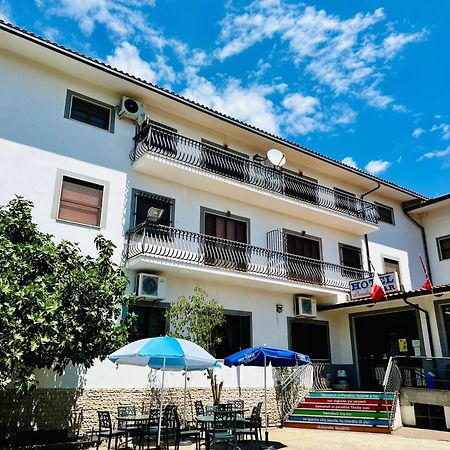 Hotel Paradiso Челано Екстер'єр фото